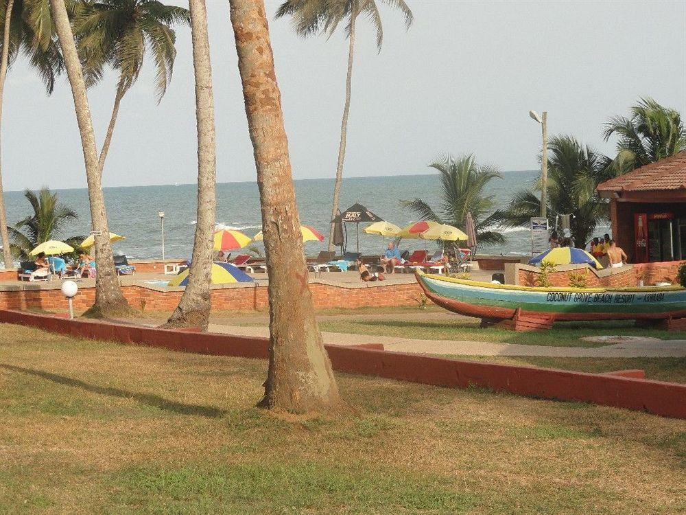 Coconut Grove Beach Resort Elmina Exterior photo